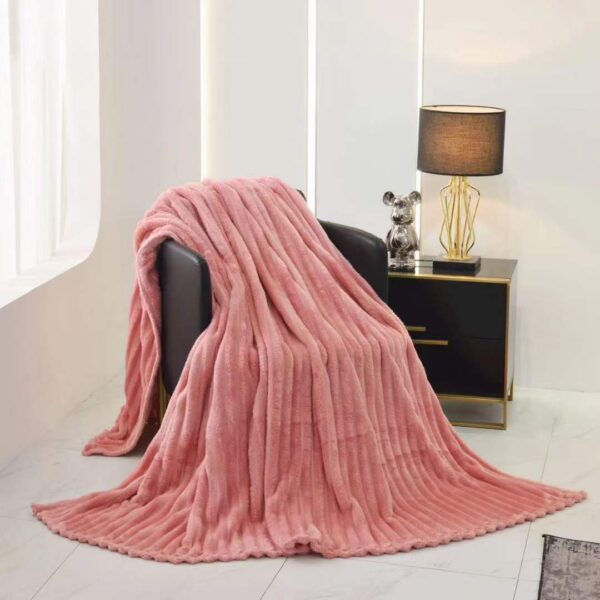 FLEECE BLANKET