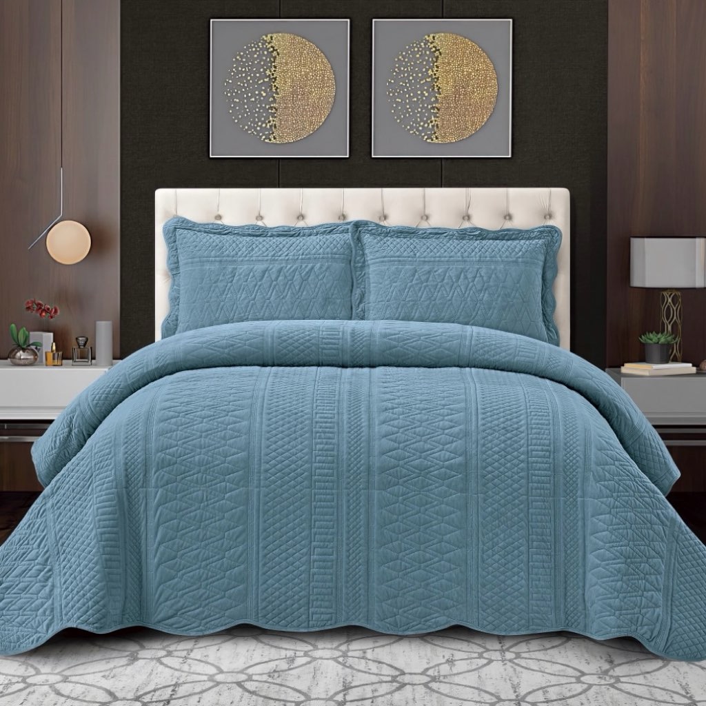 VANESSA BEDSPREAD