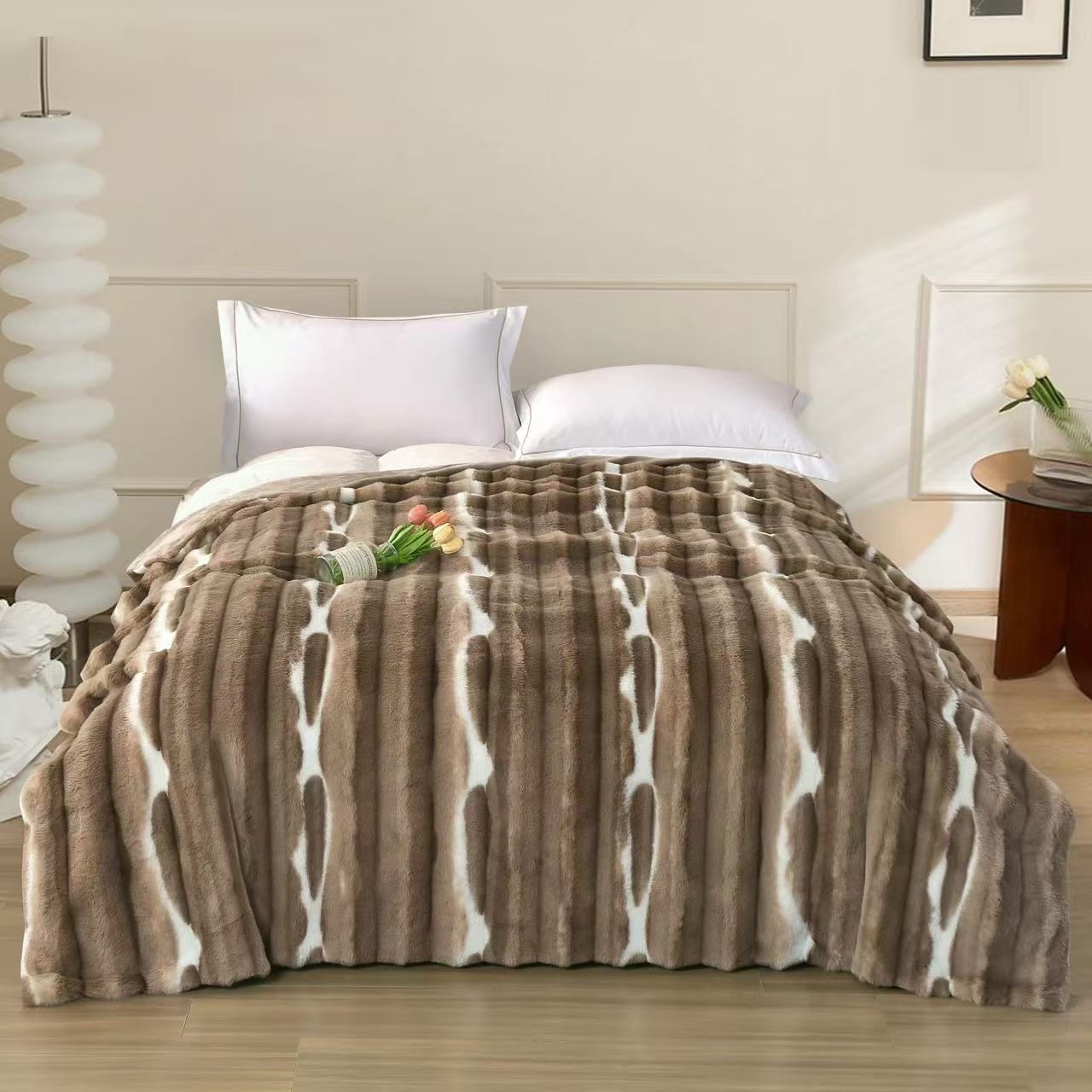 LUMIAR BLANKET