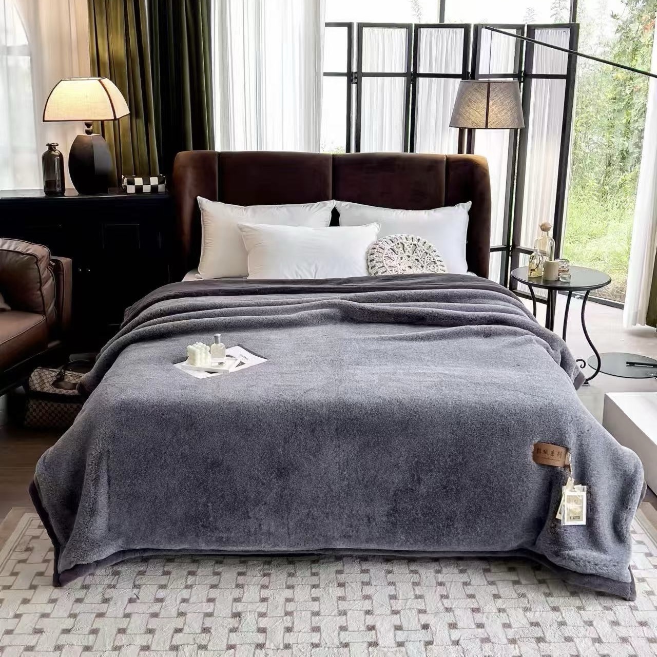 VERESSA BLANKET