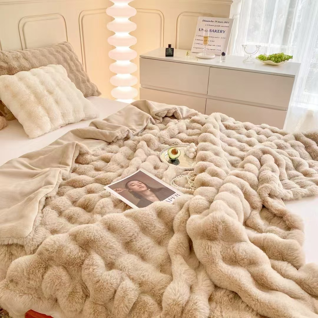 GENEVE BLANKET