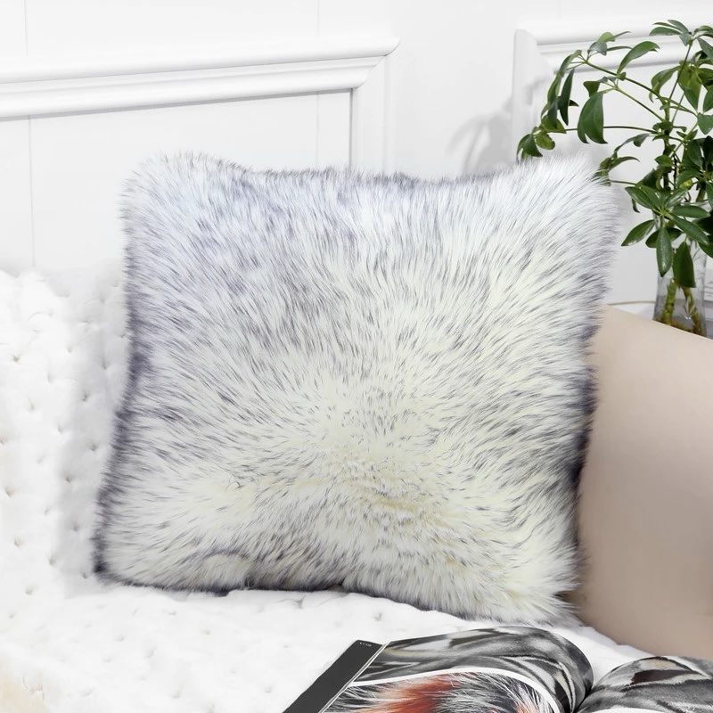 ROYALEM CUSHION